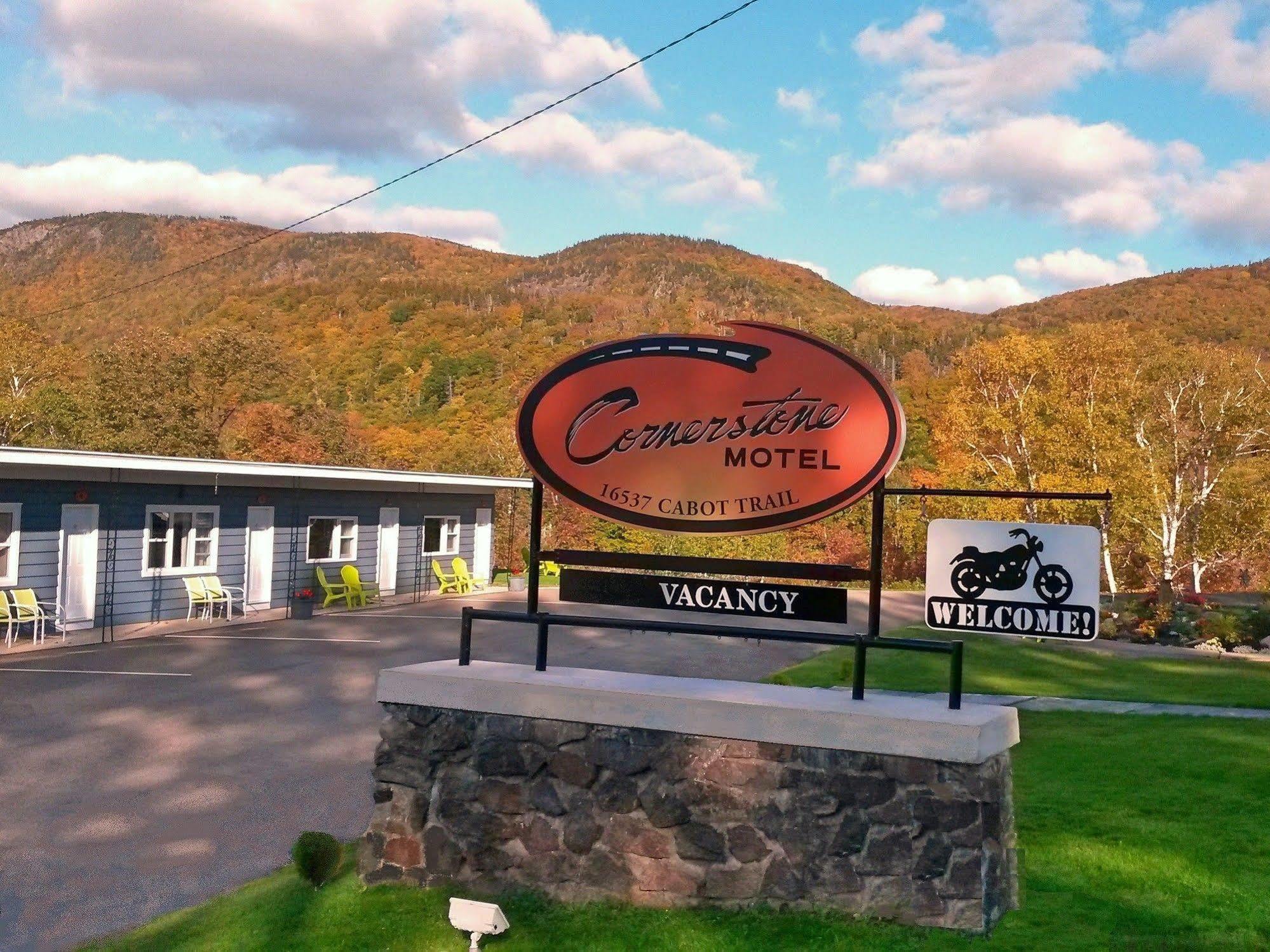 Cornerstone Motel Chéticamp Exterior foto